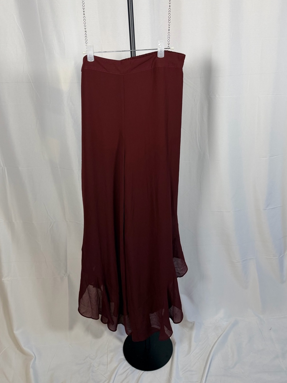Versona Burgundy Ruffle Pants NWT